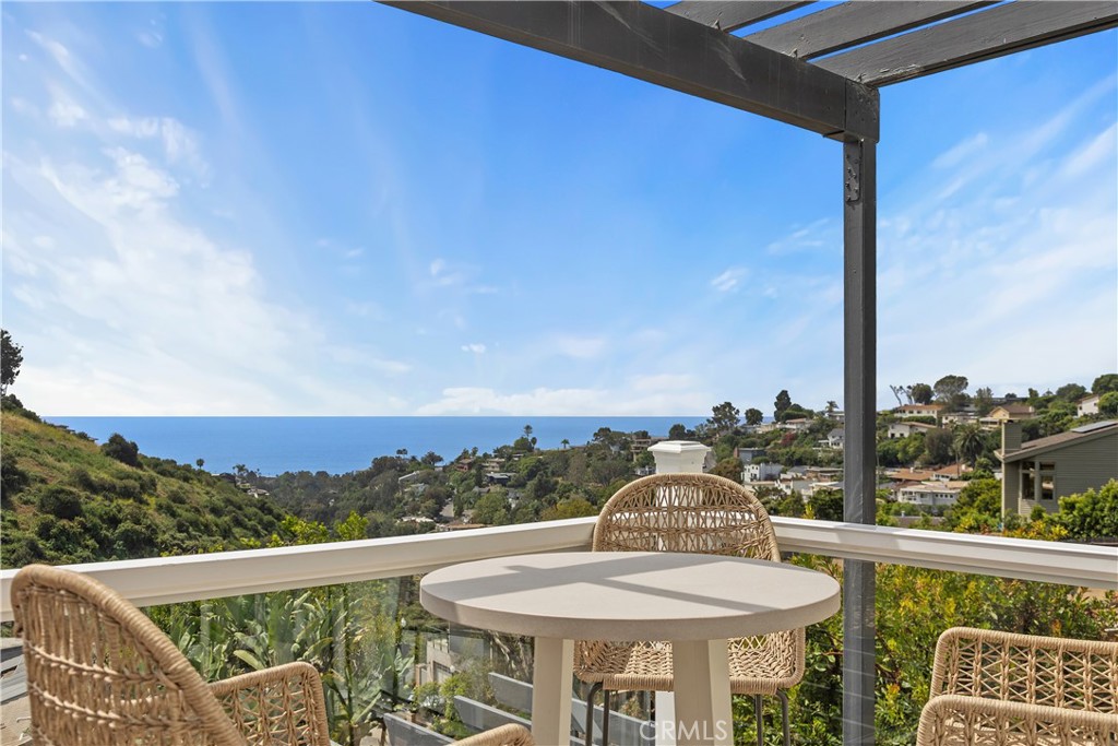 1414 Mar Vista