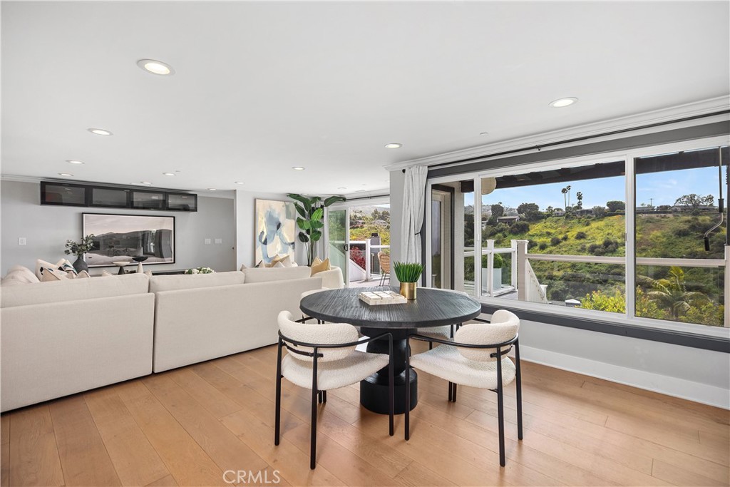 1414 Mar Vista