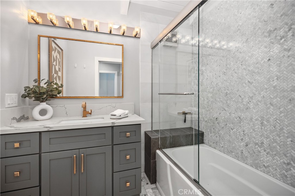 1414 Mar Vista