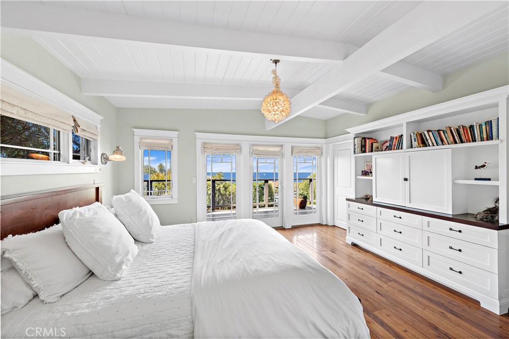 2830 Chateau