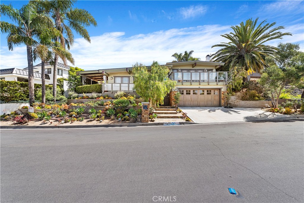 2830 Chateau