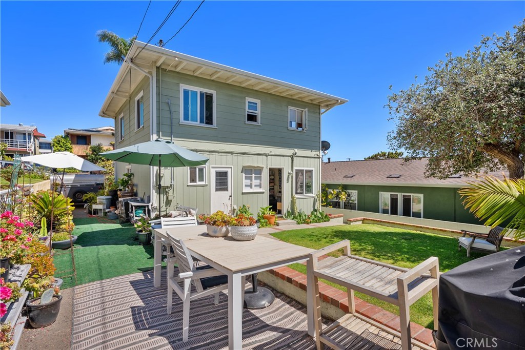 272 Beverly