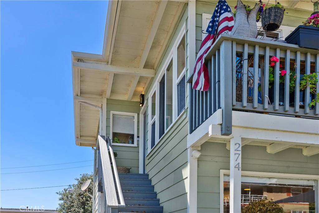 272 Beverly