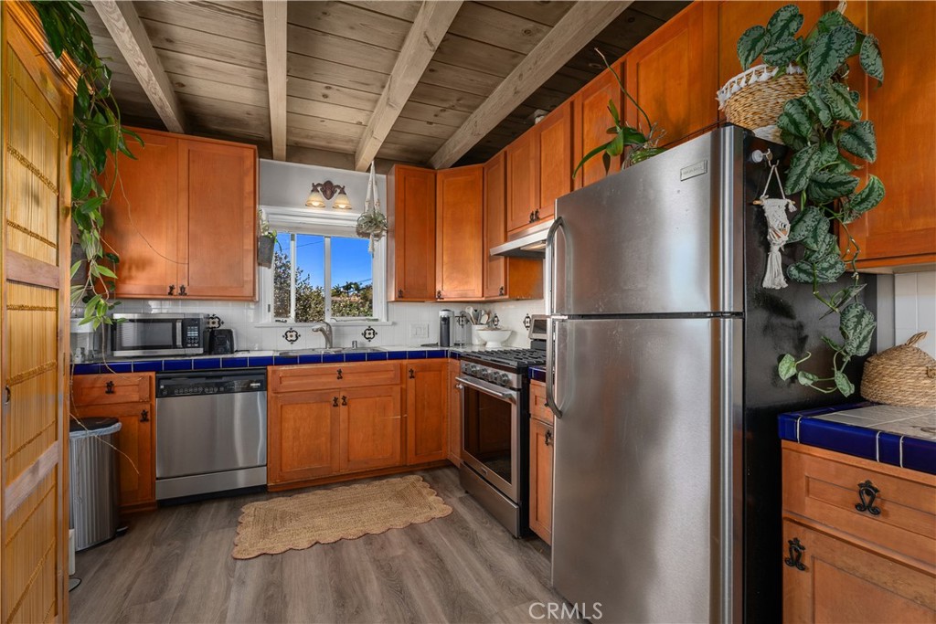 272 Beverly