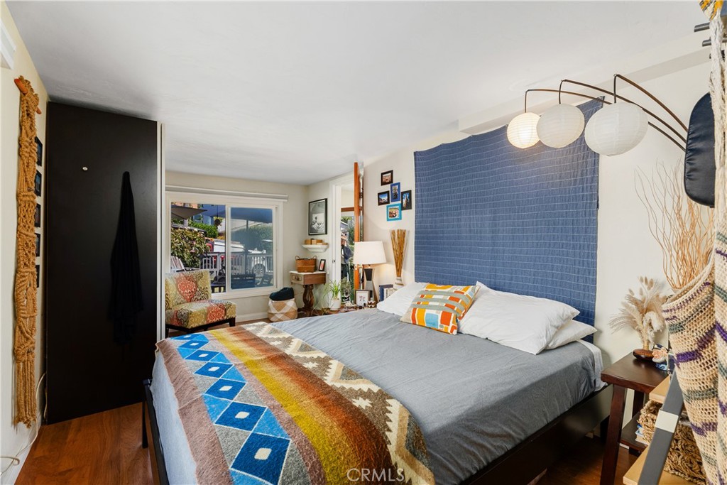 272 Beverly