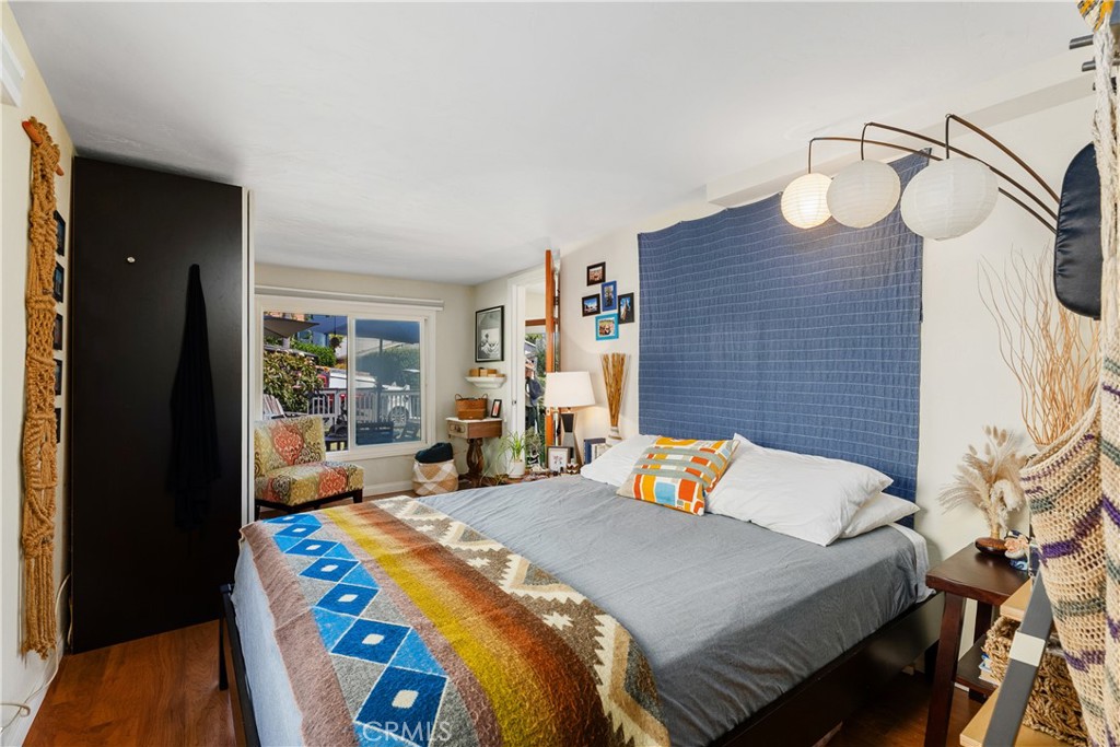 272 Beverly