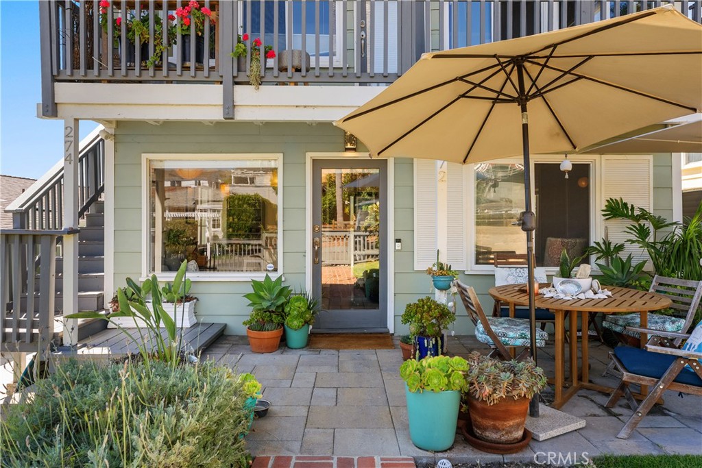 272 Beverly