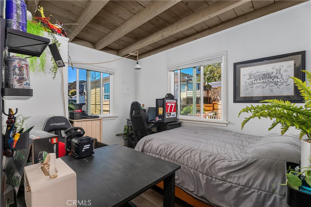 272 Beverly
