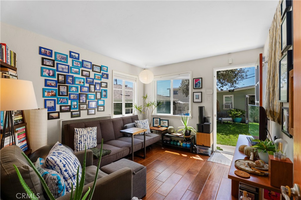 272 Beverly