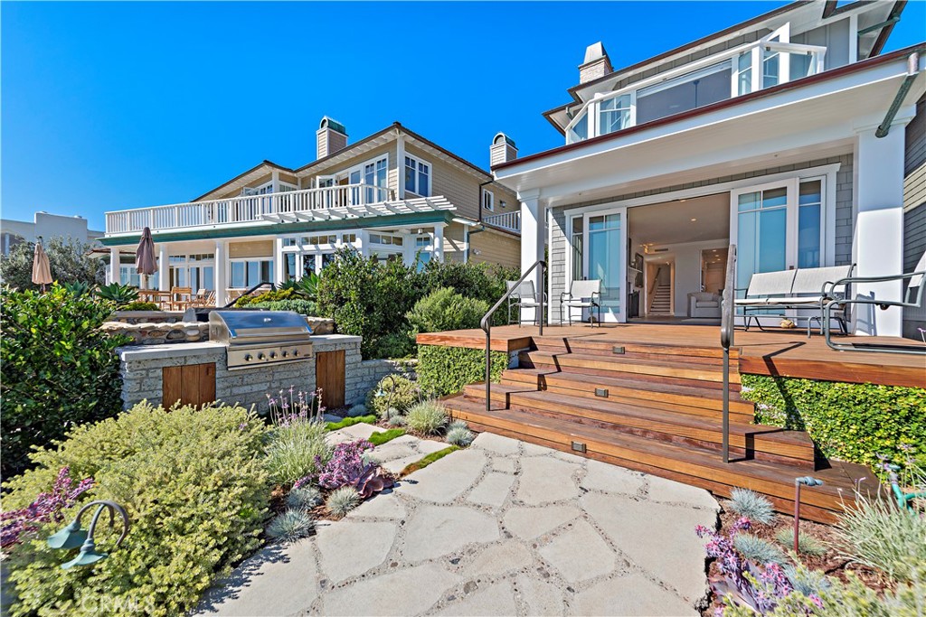 1369 Gaviota Drive