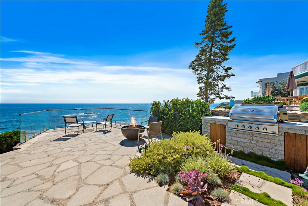 1369 Gaviota Drive