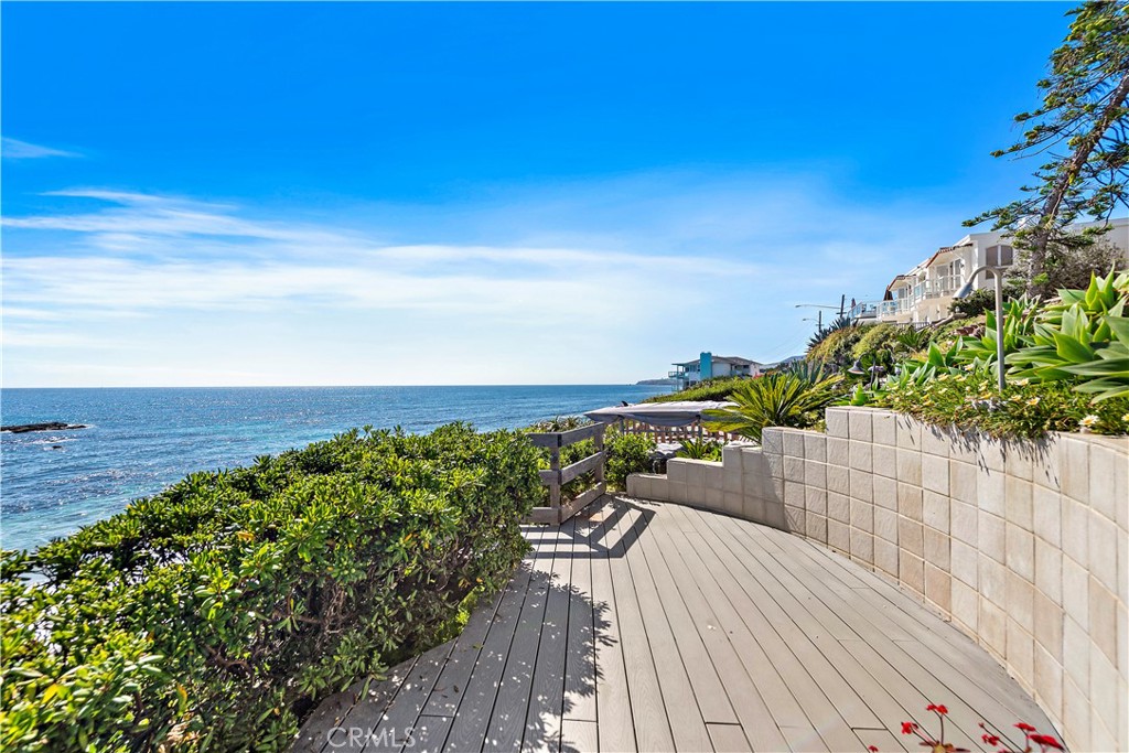 1369 Gaviota Drive