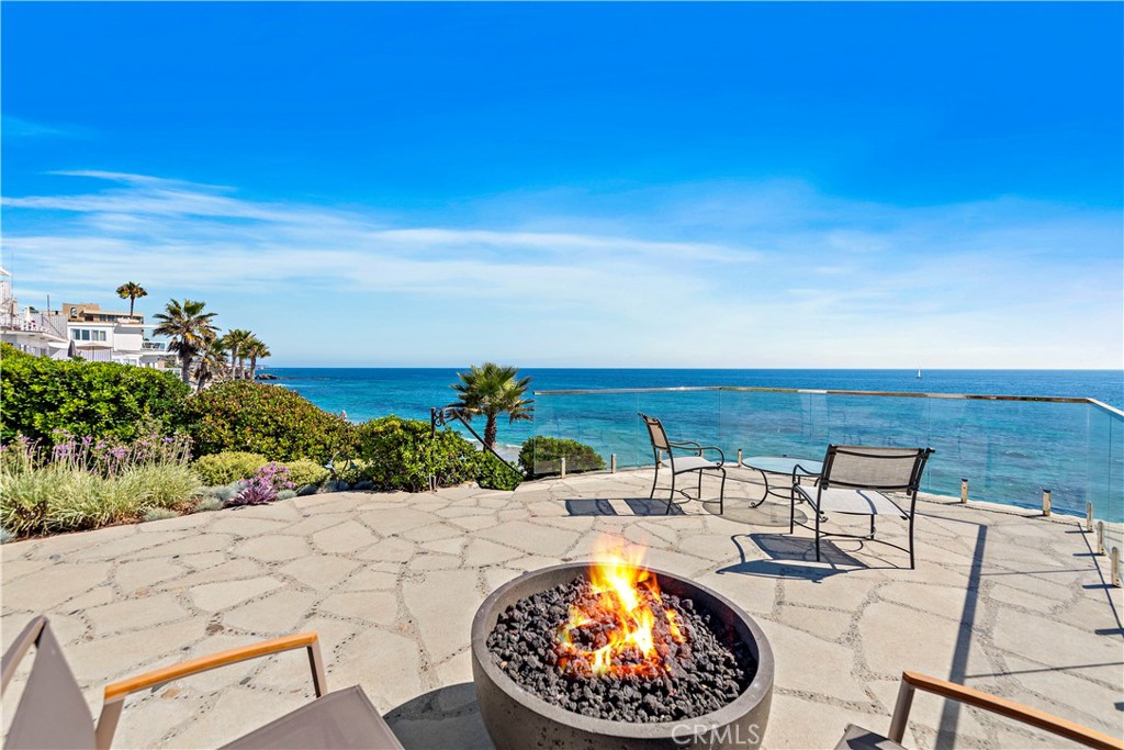 1369 Gaviota Drive