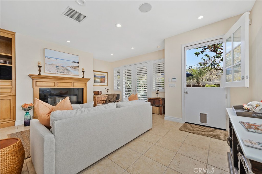 334 Locust Street 2