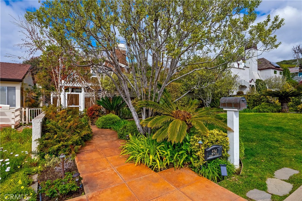 334 Locust Street 2