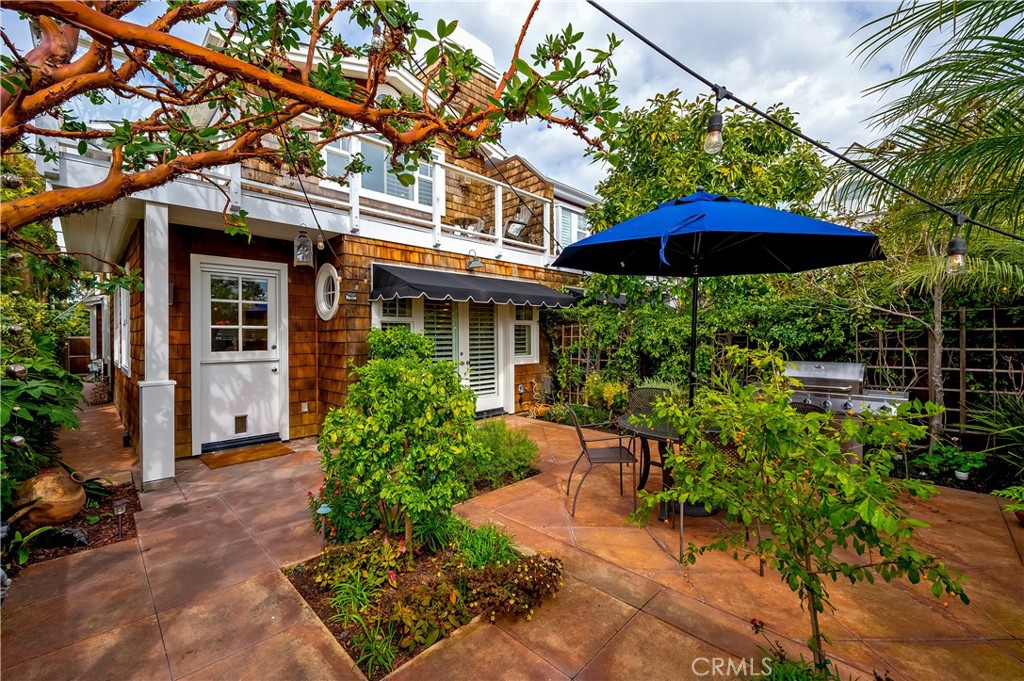 334 Locust Street 2