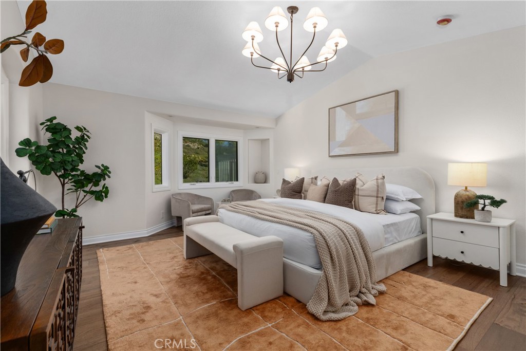 8 Eastridge