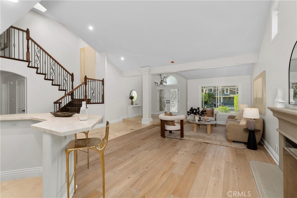 8 Eastridge