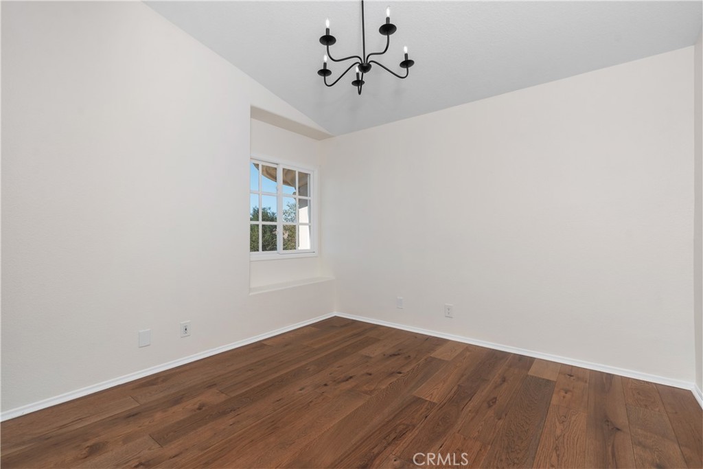 8 Eastridge