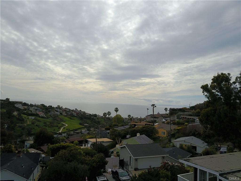 1455 Bluebird Canyon Drive