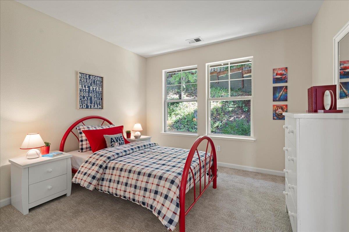 182 Cuesta De Los Gatos