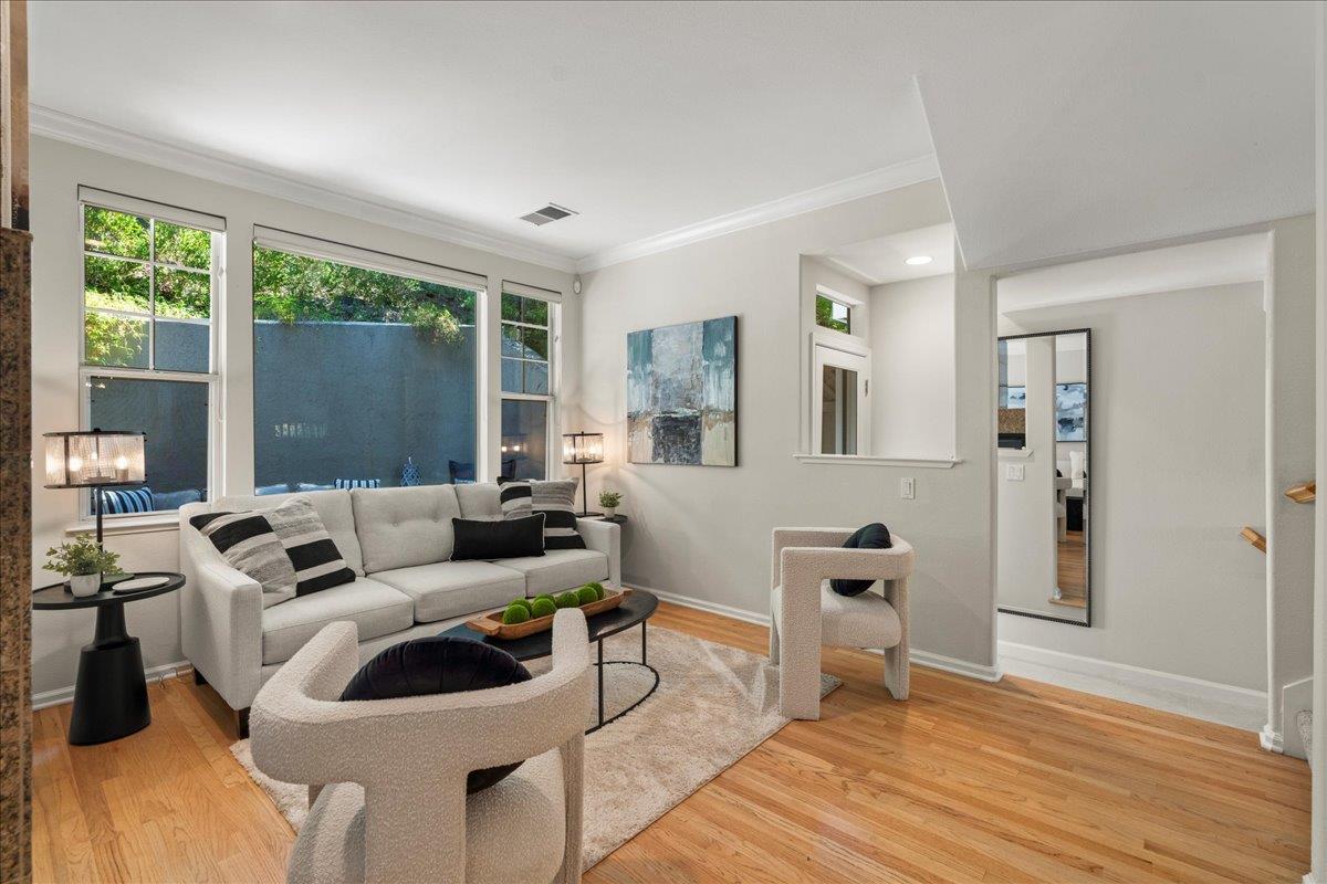 182 Cuesta De Los Gatos