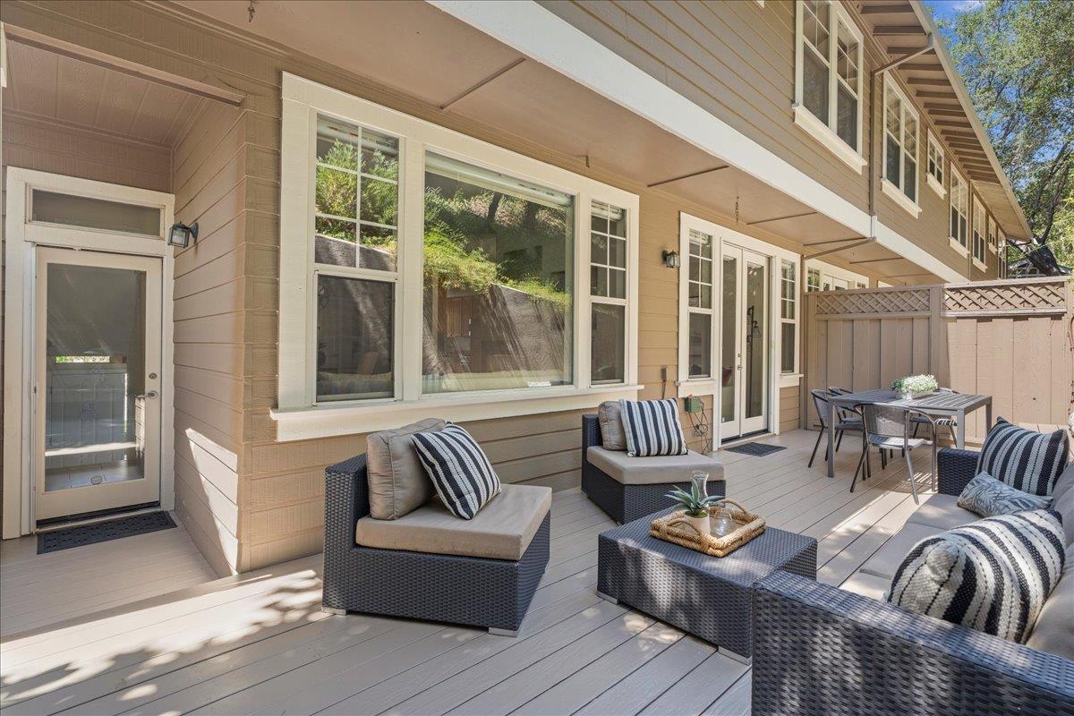 182 Cuesta De Los Gatos