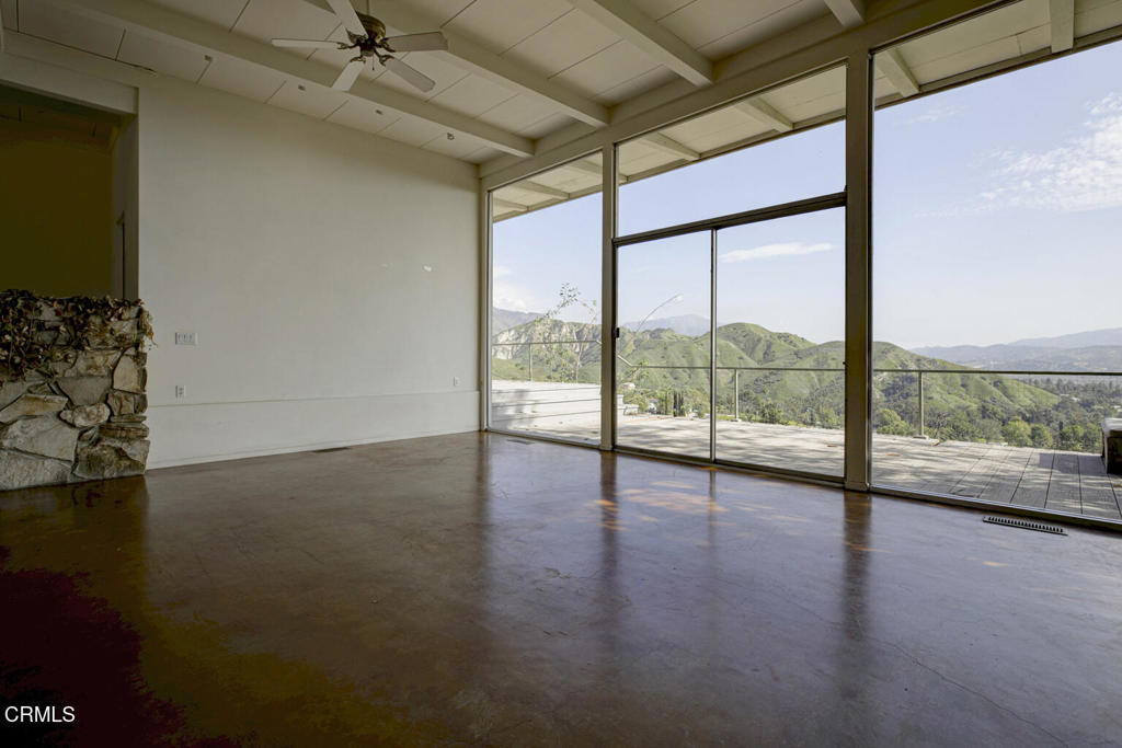 12016 Mountain View Trail