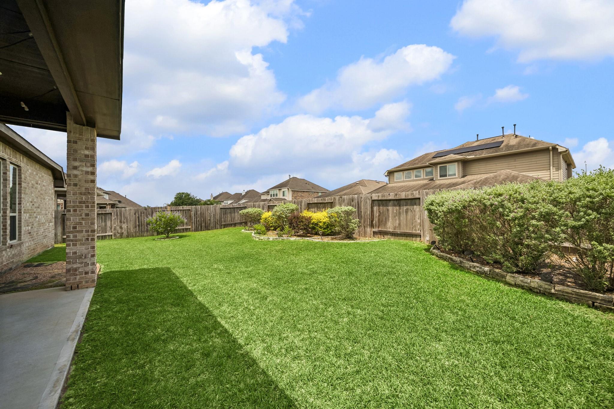3002 Golden Honey Lane