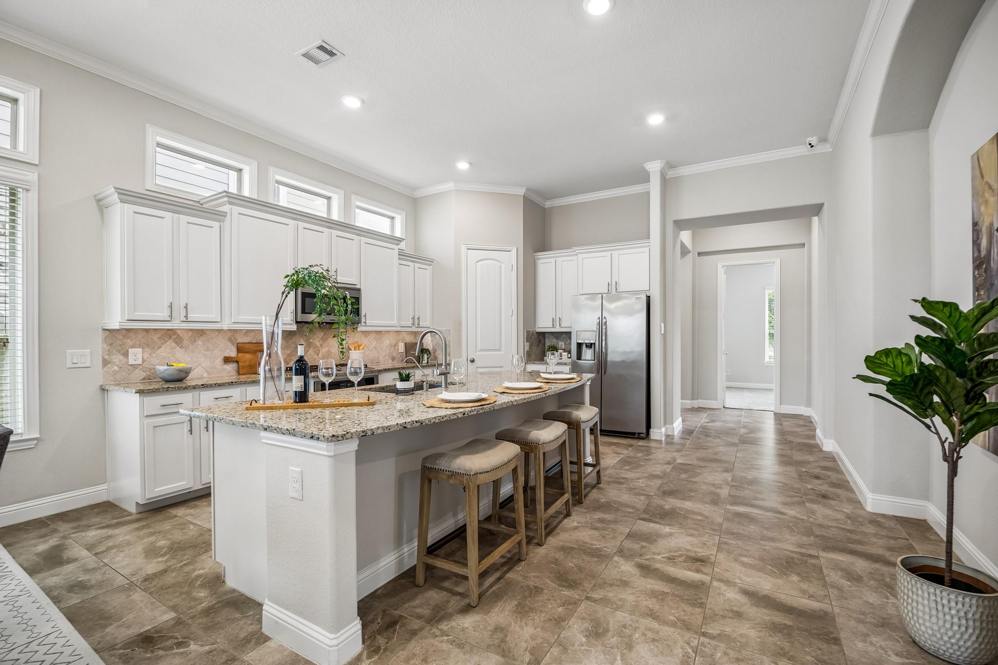 3002 Golden Honey Lane