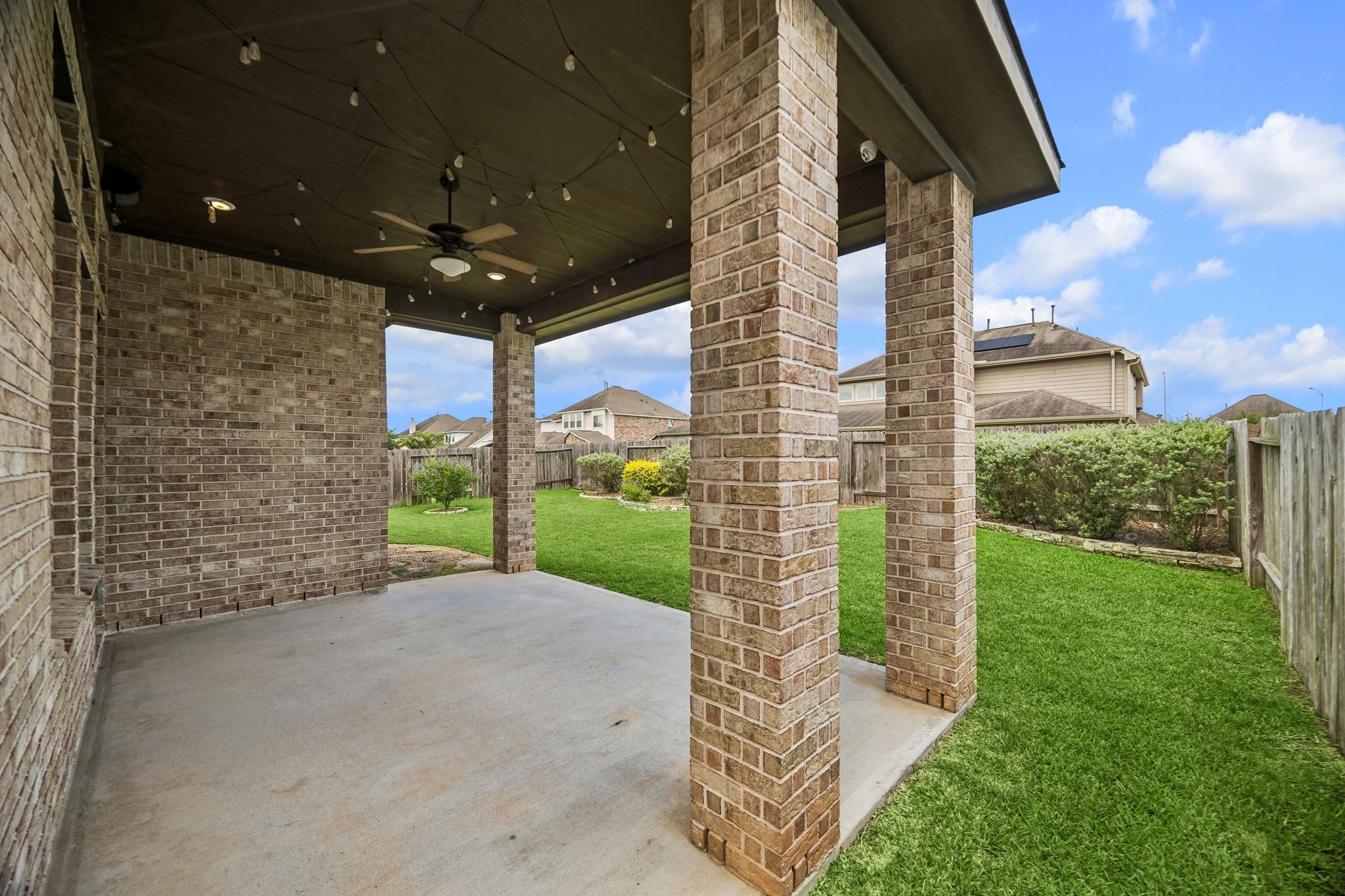 3002 Golden Honey Lane