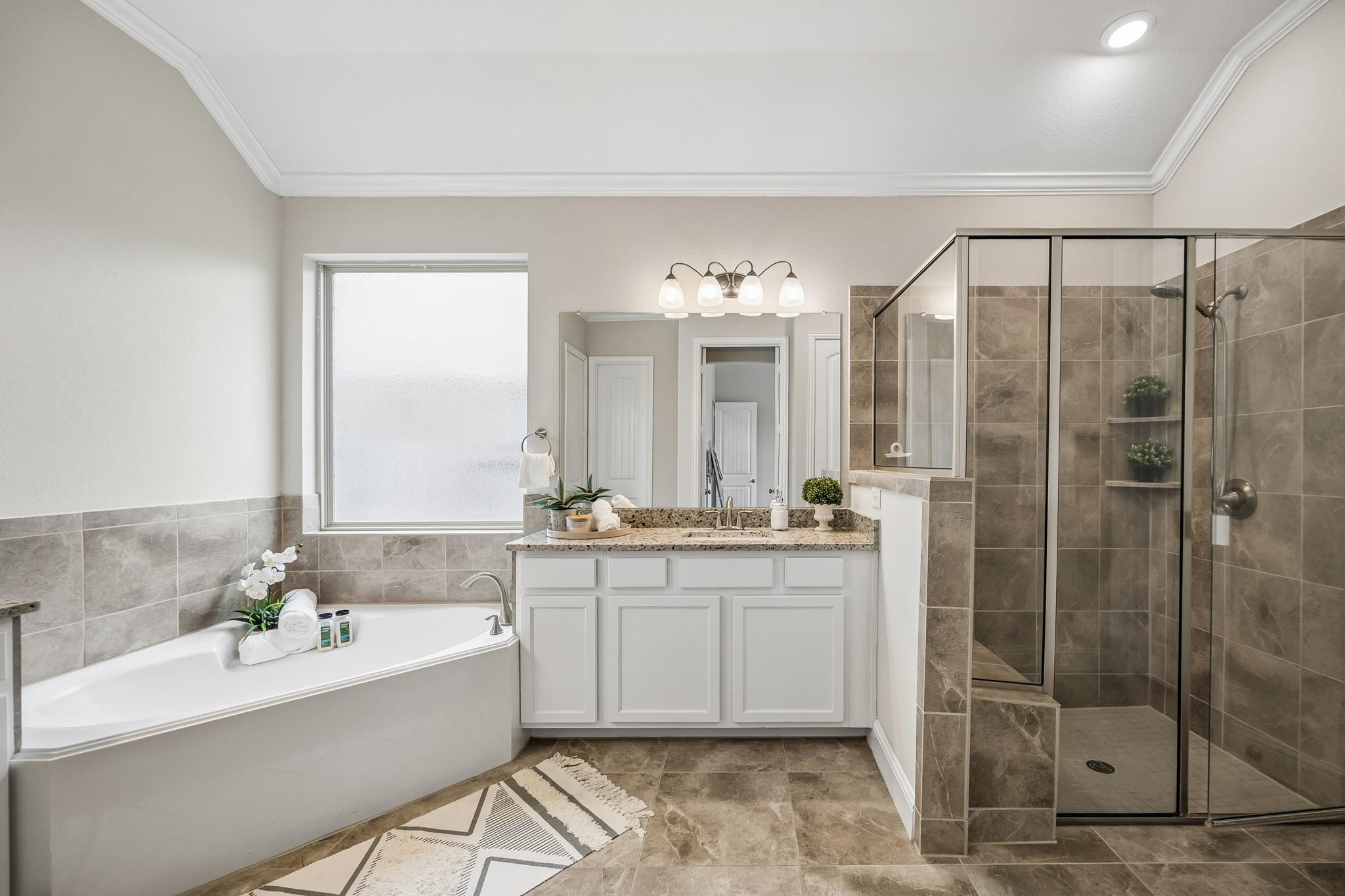 3002 Golden Honey Lane