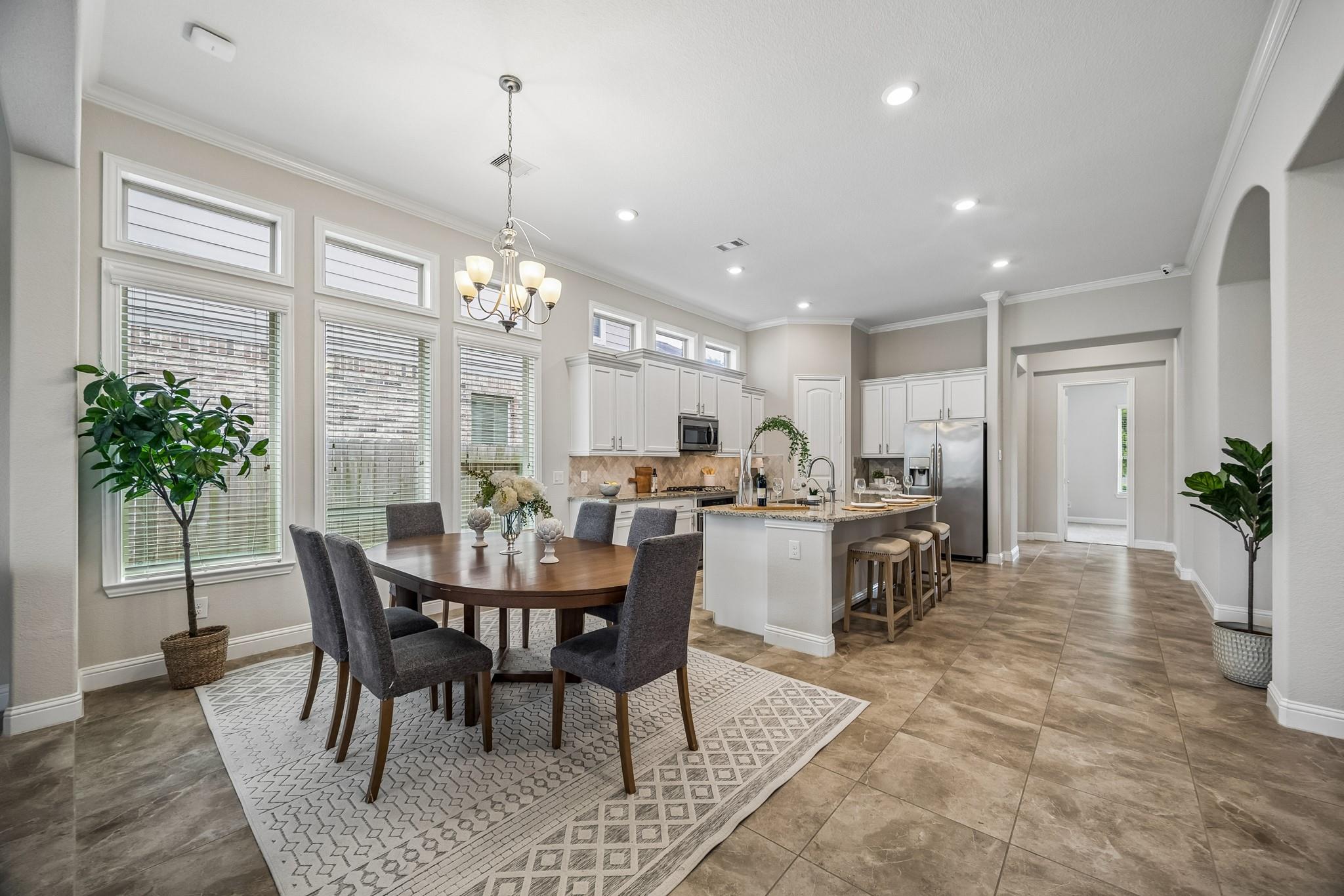 3002 Golden Honey Lane