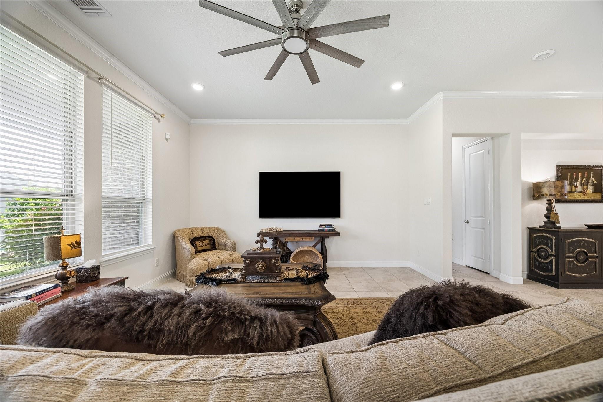 3118 Golden Honey Lane