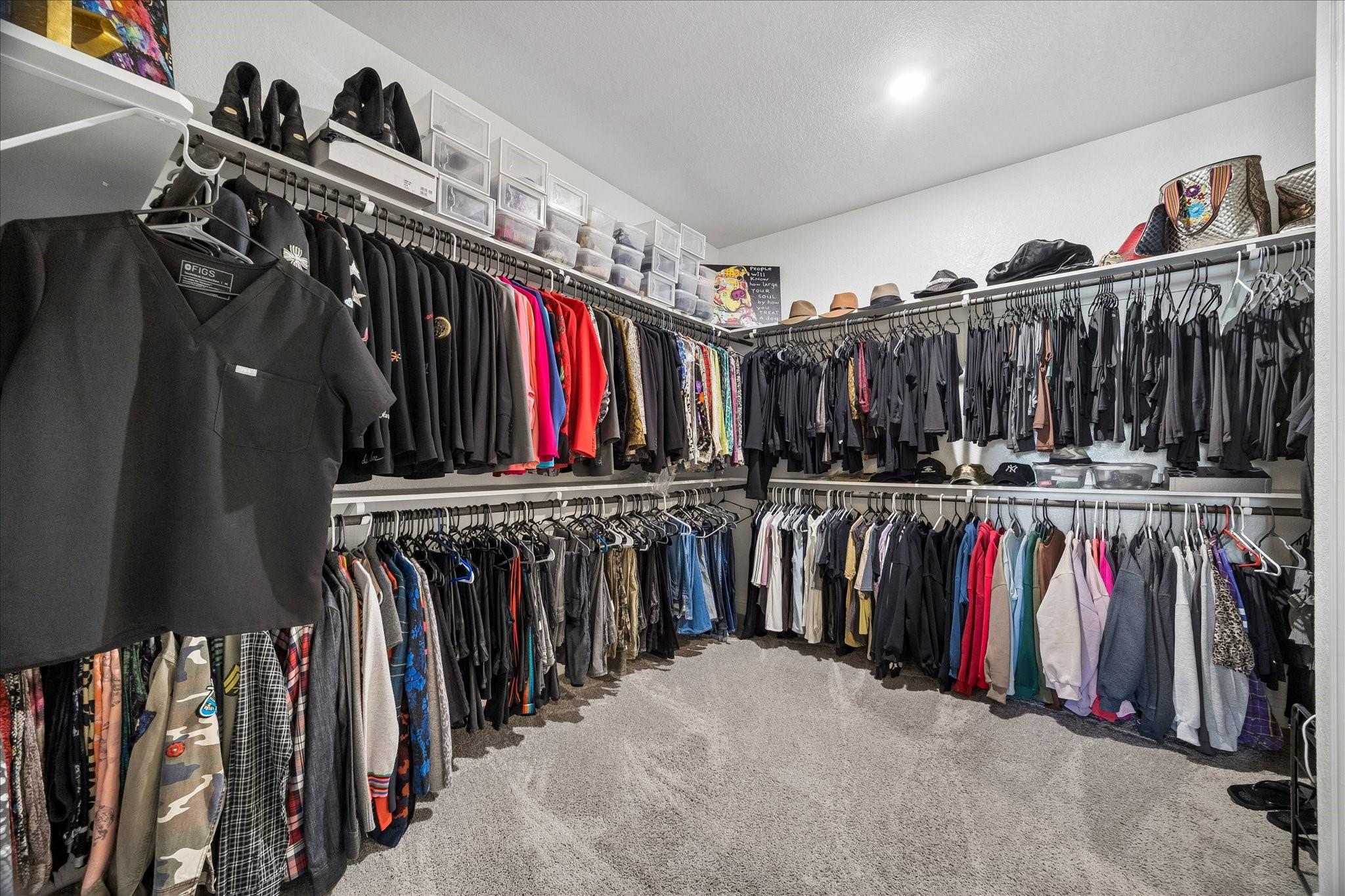 3118 Golden Honey Lane