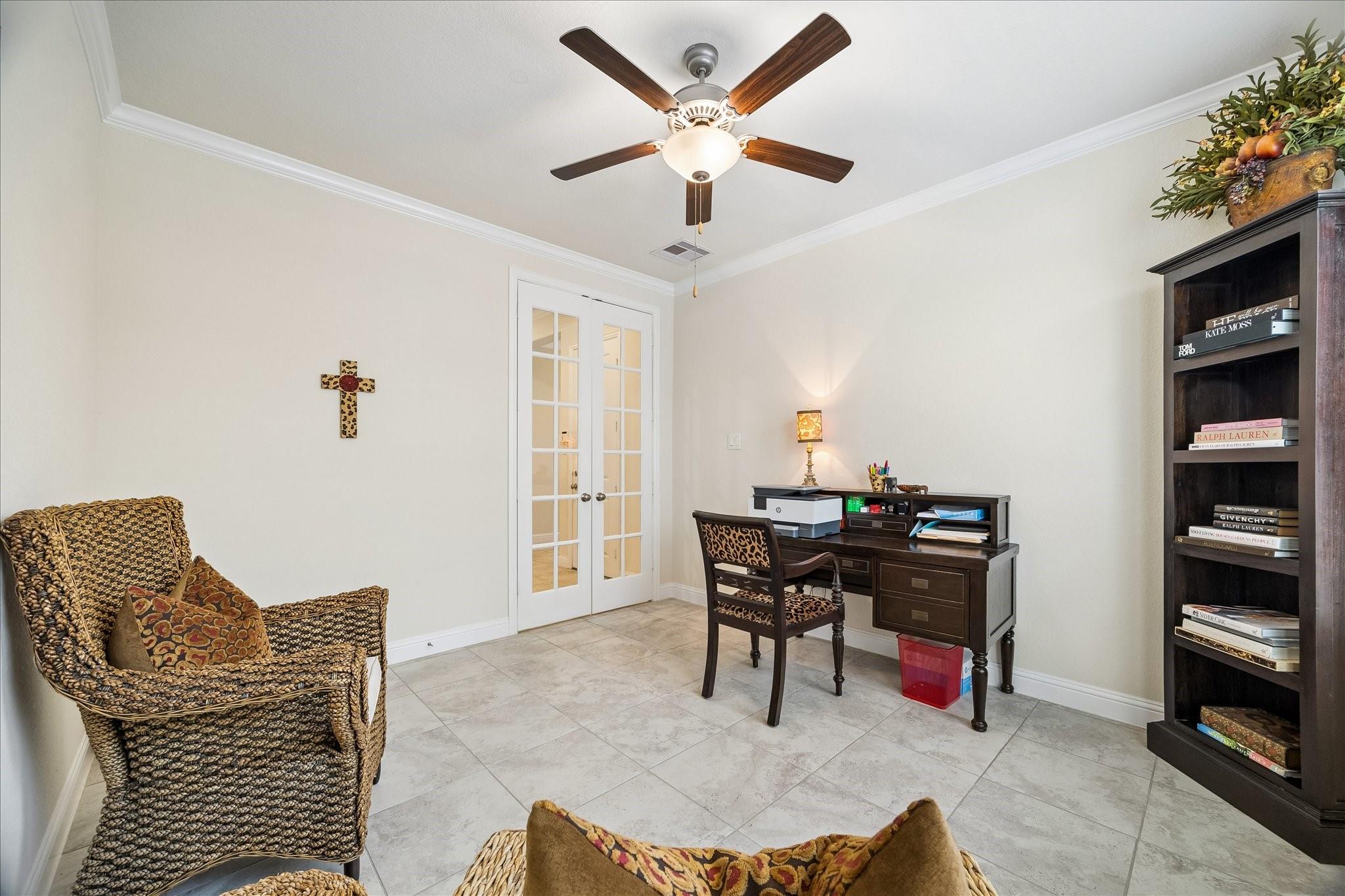 3118 Golden Honey Lane