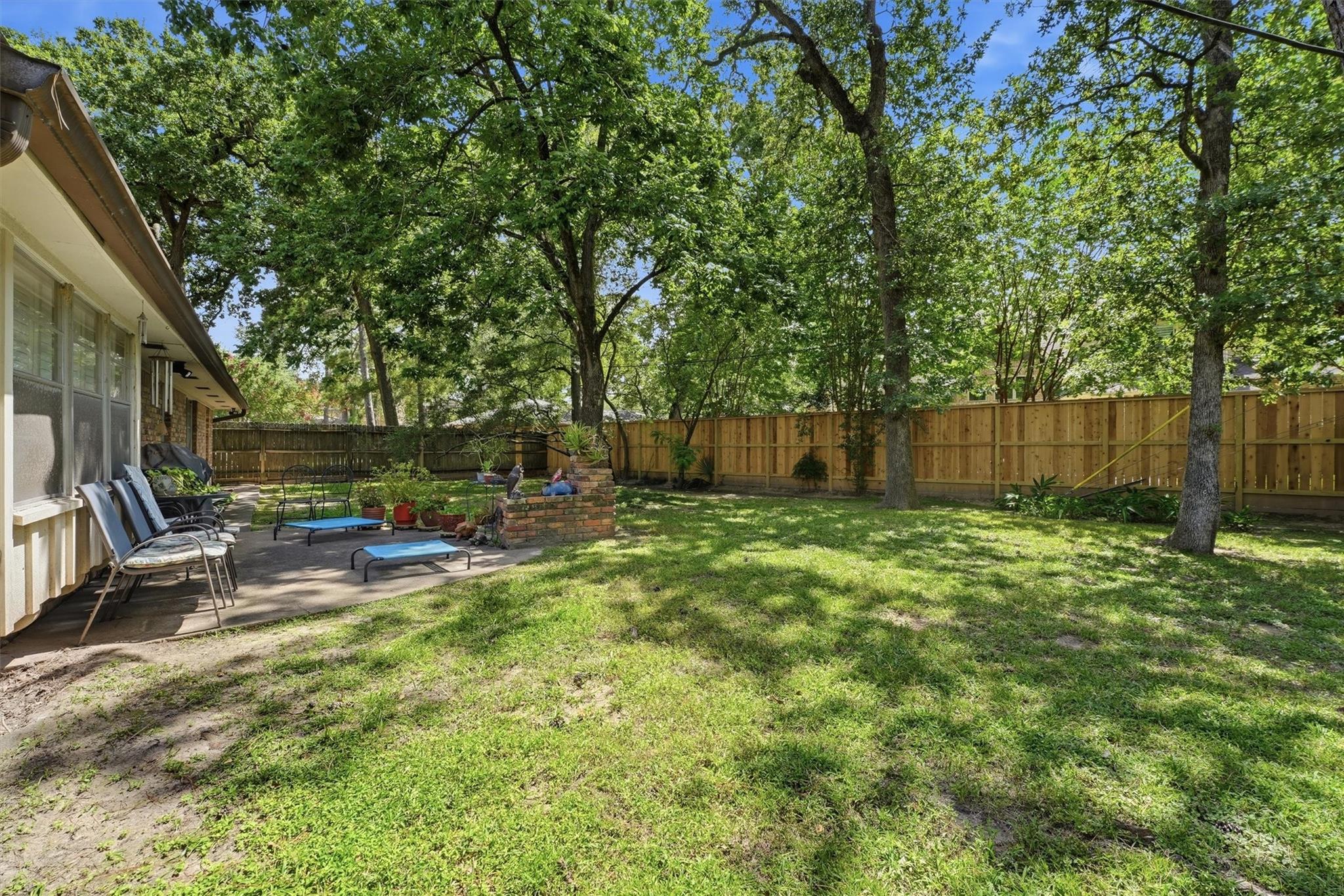 823 Saint George Lane