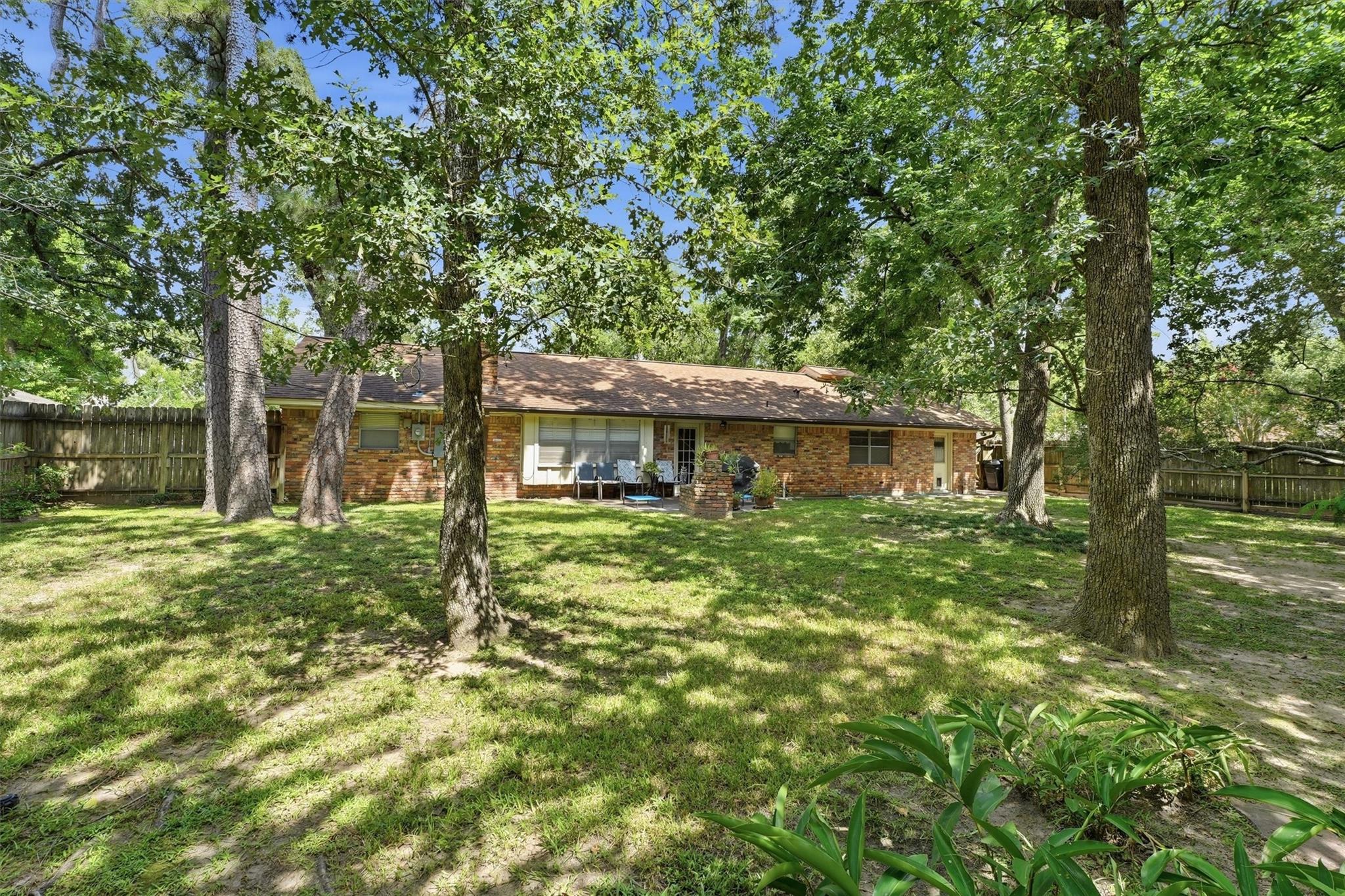 823 Saint George Lane
