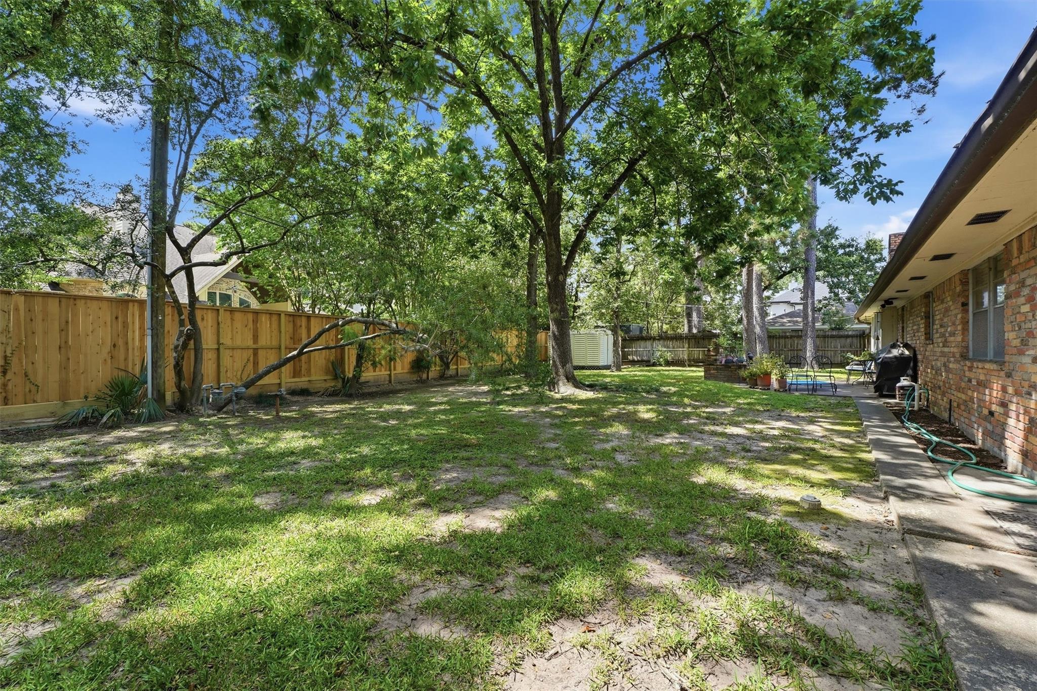 823 Saint George Lane