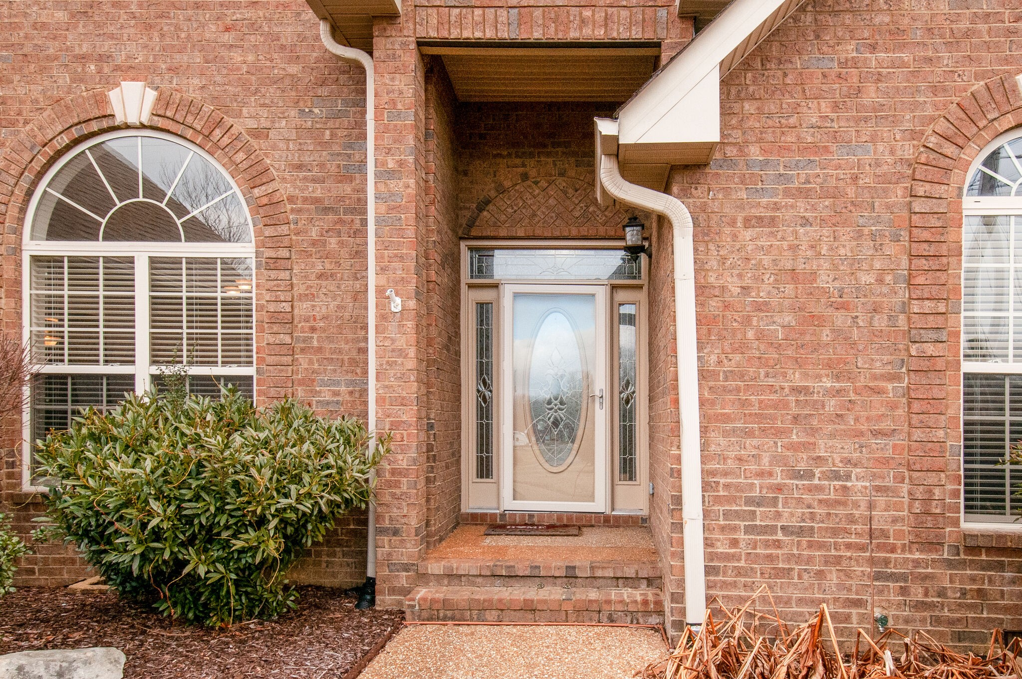 2001 Graceland Way