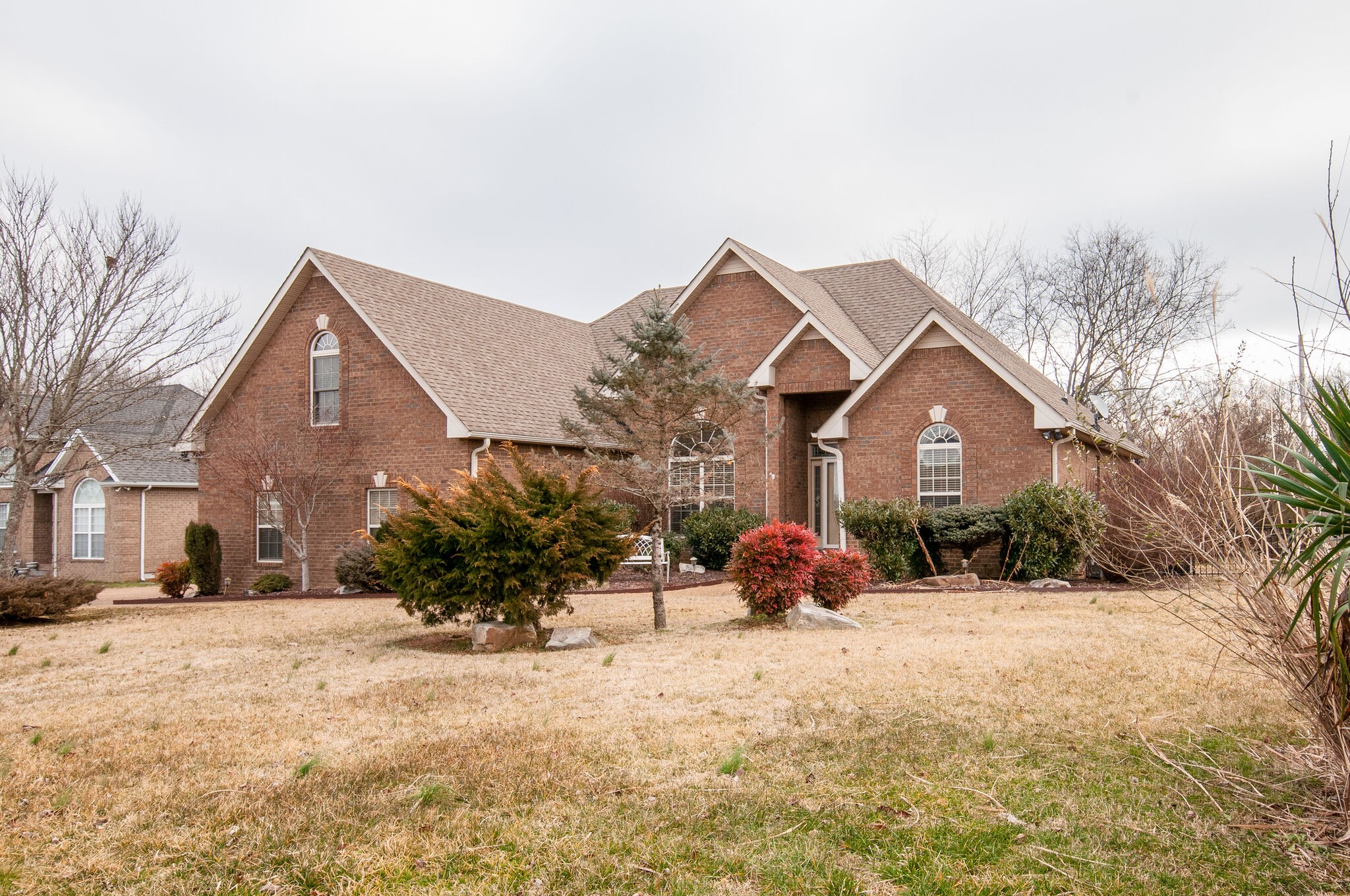 2001 Graceland Way