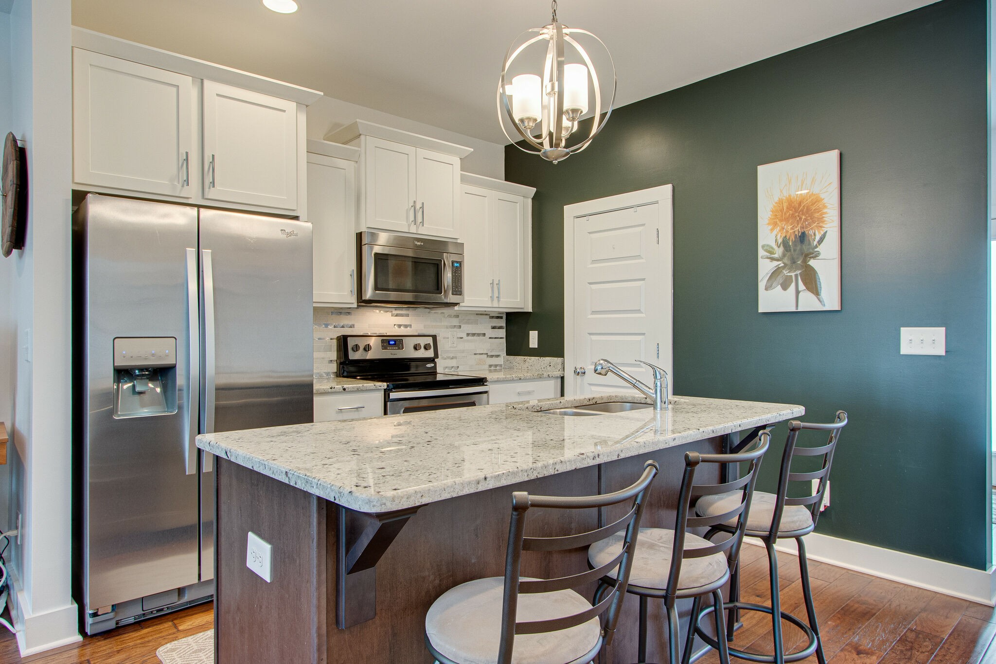 706 Cottage Park Dr