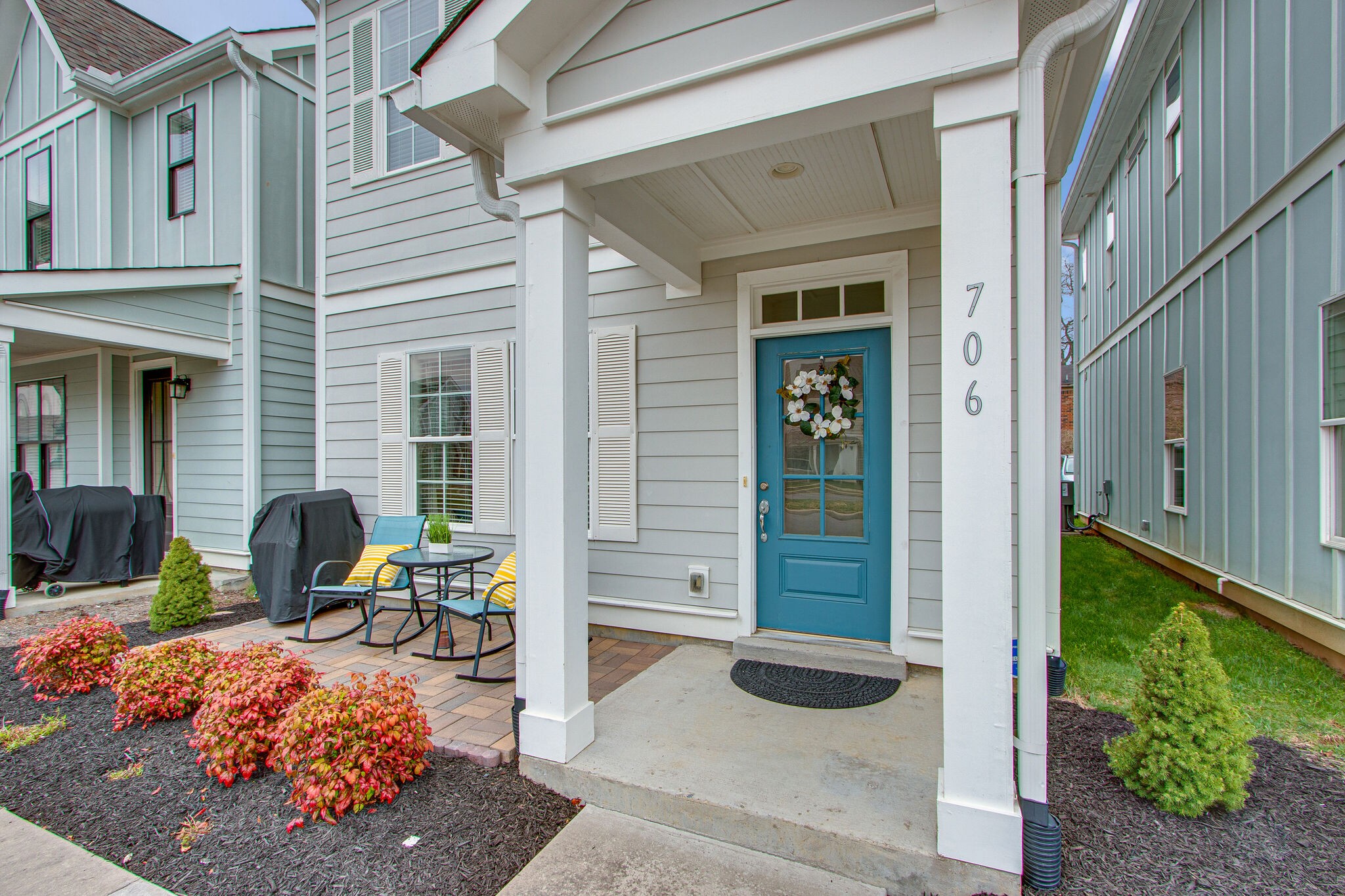 706 Cottage Park Dr