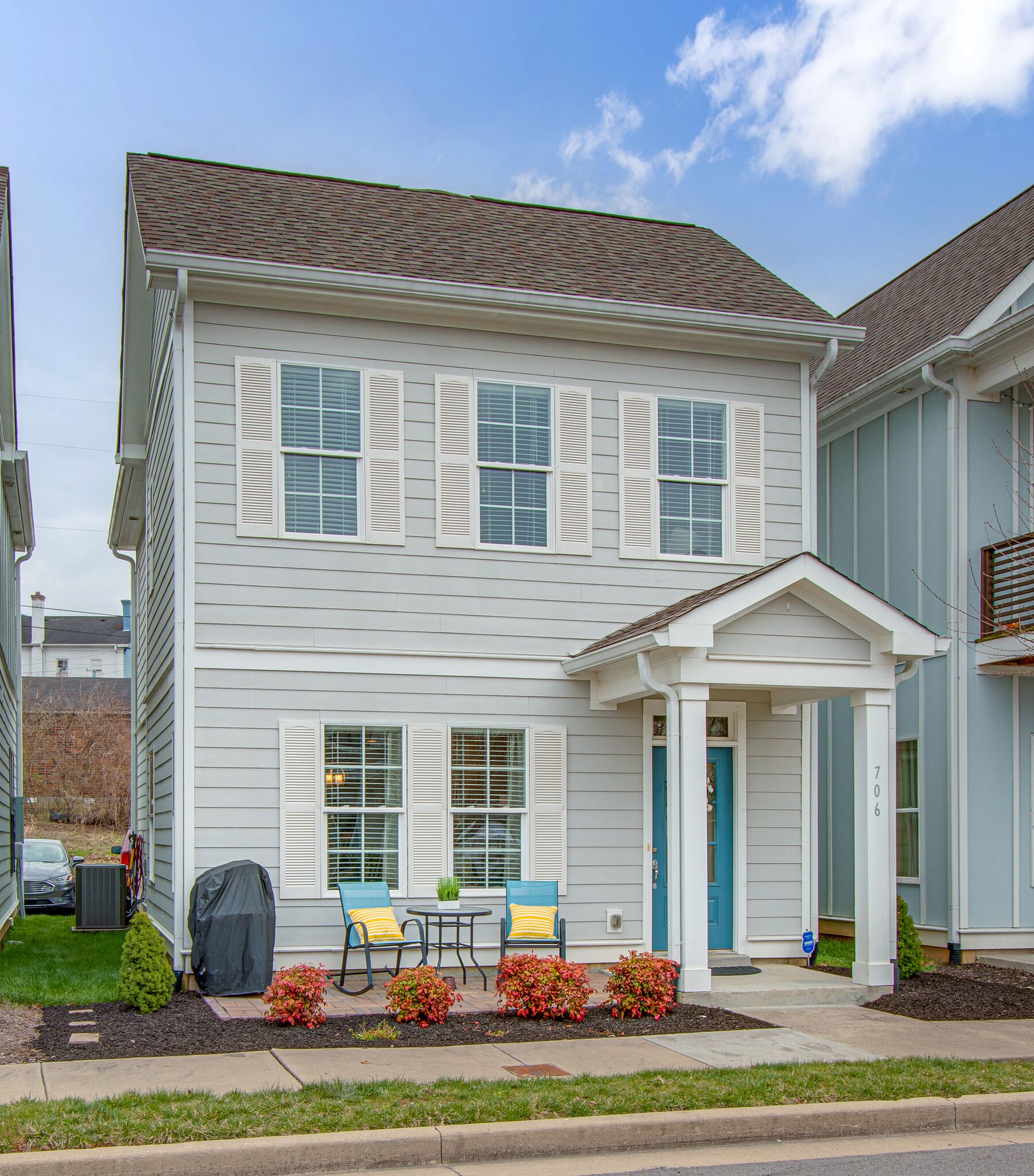 706 Cottage Park Dr