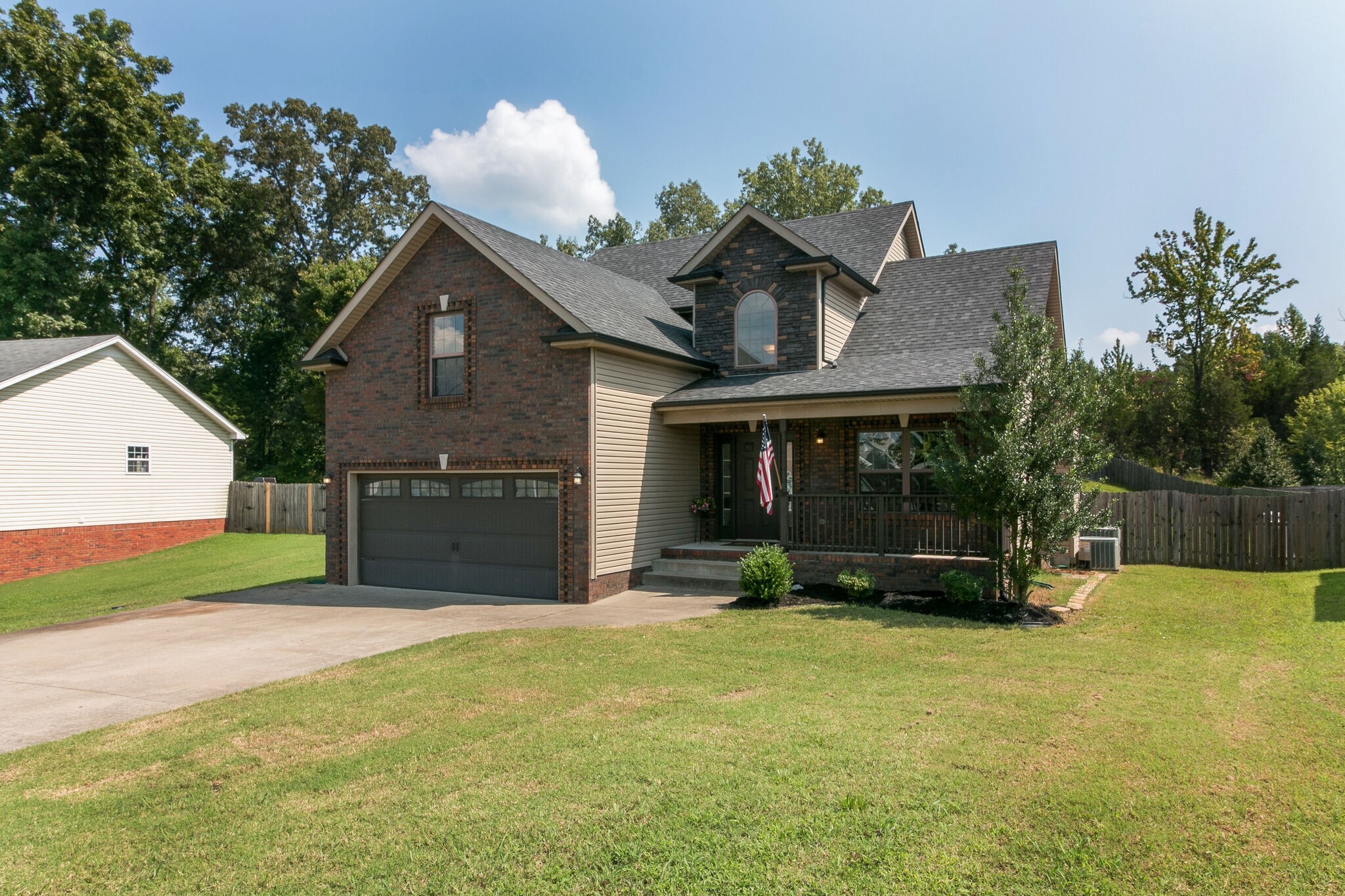 1385 Mountain Way