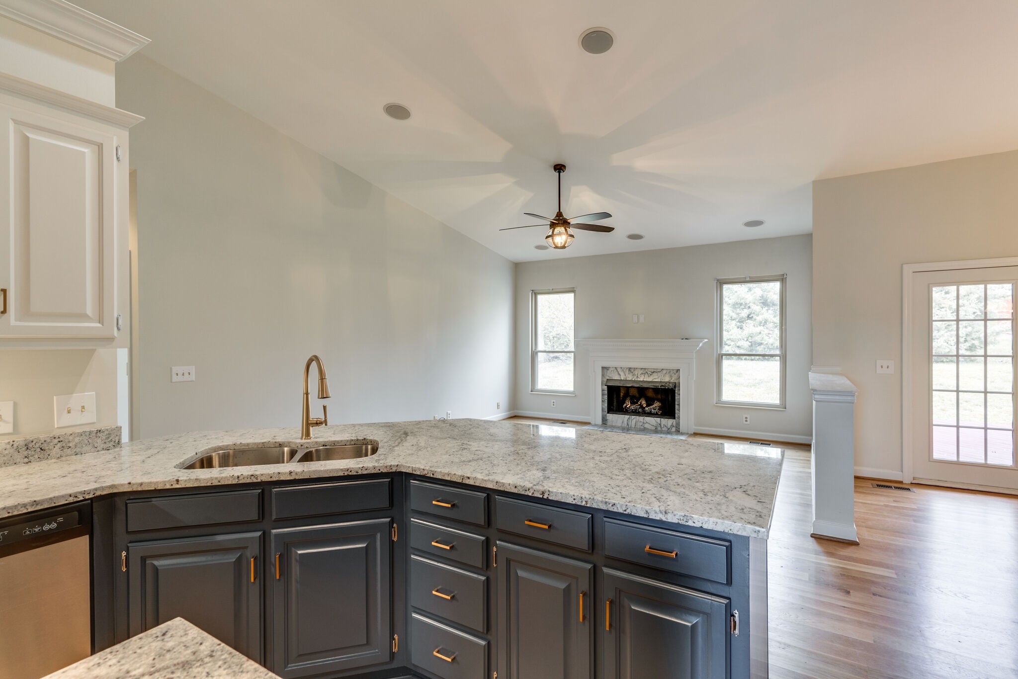728 Caldwell Dr
