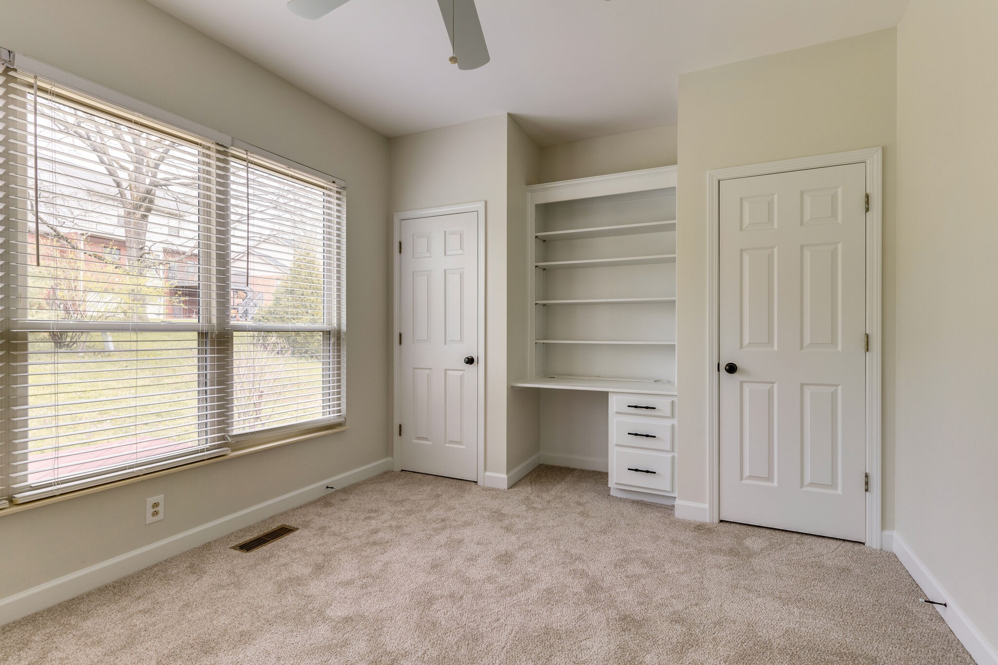 728 Caldwell Dr