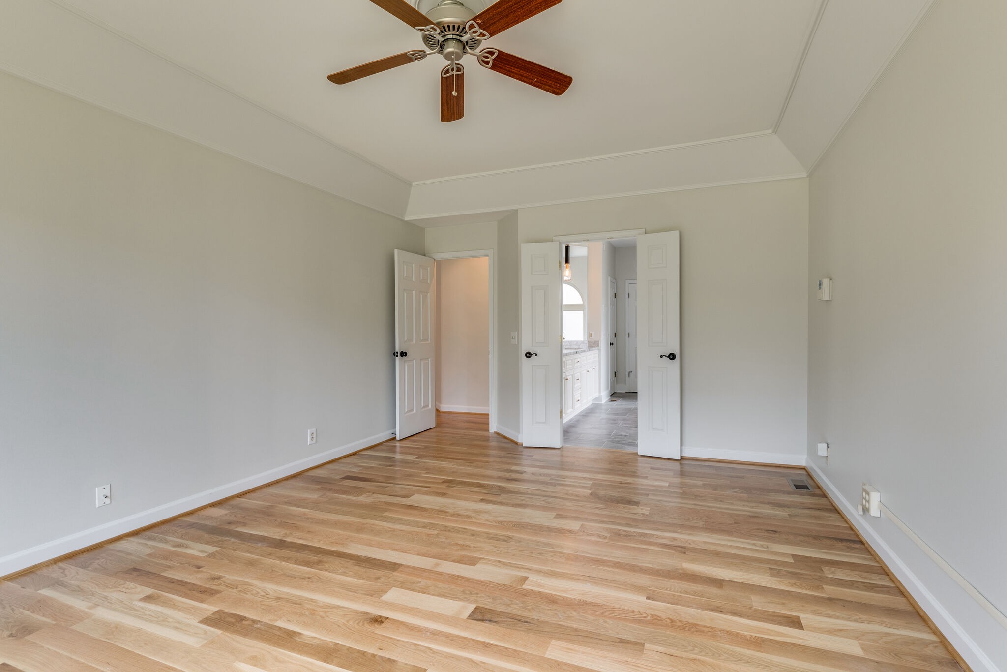 728 Caldwell Dr