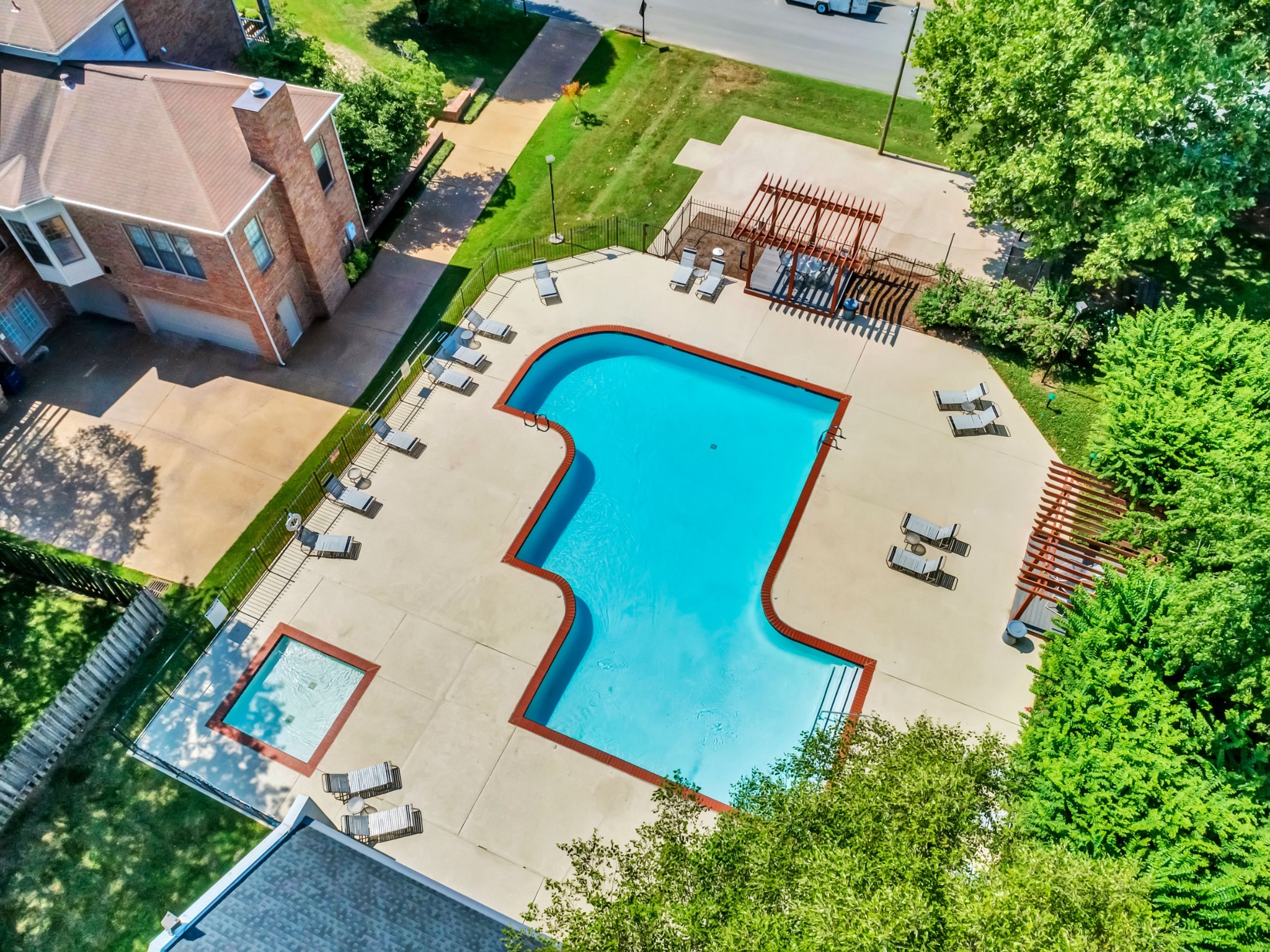 728 Caldwell Dr