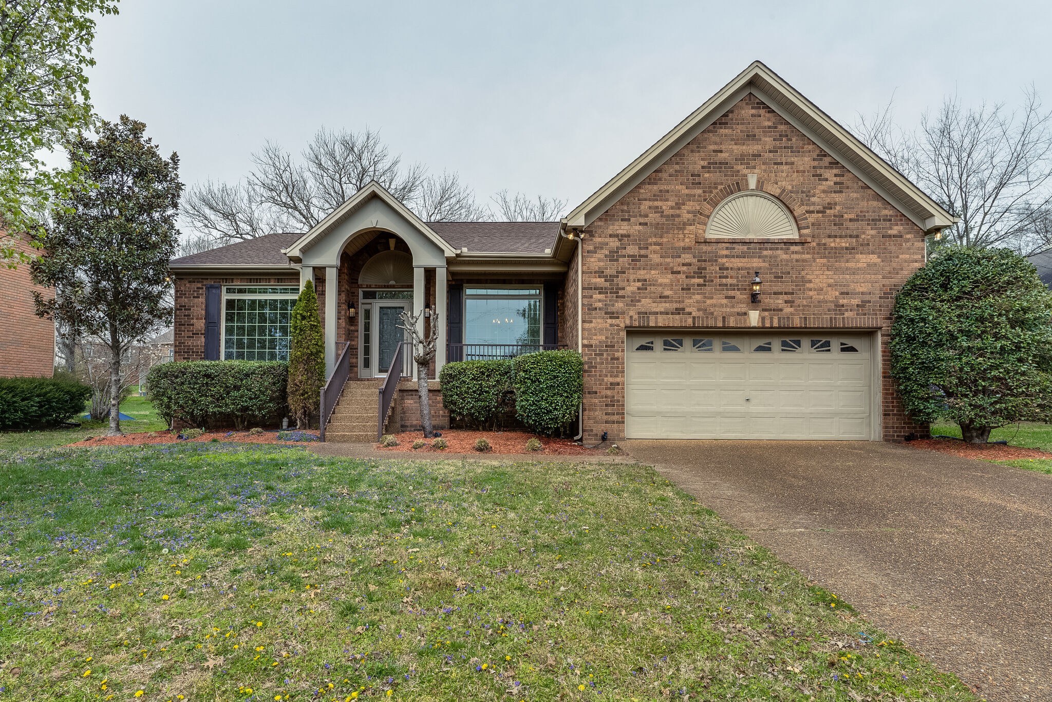 728 Caldwell Dr